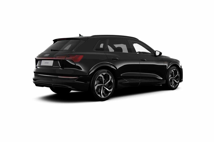 Audi e tron black edition3
