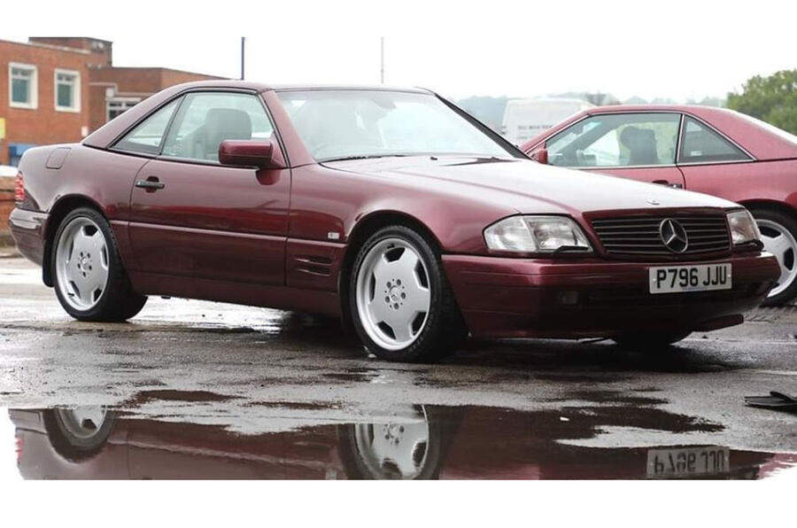 Autocar ubg merc sl for 9 oct je