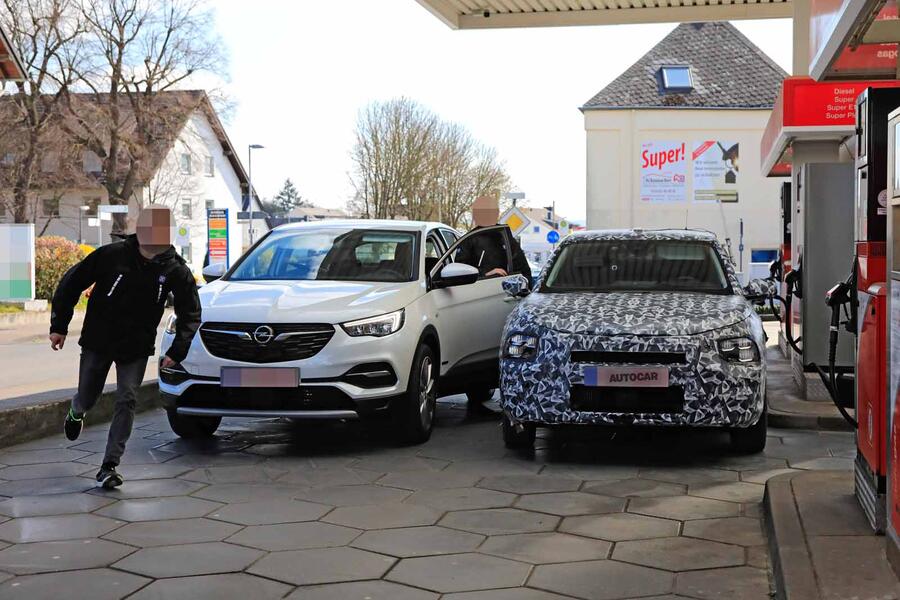 Citroen c4 replacement spyshots2