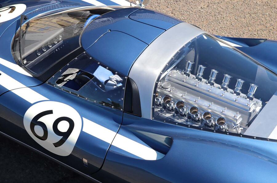 Ecurie ecosse lm69 engine detail