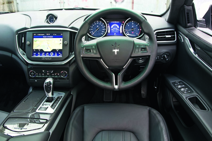 Ghibli vs 535d stu 021