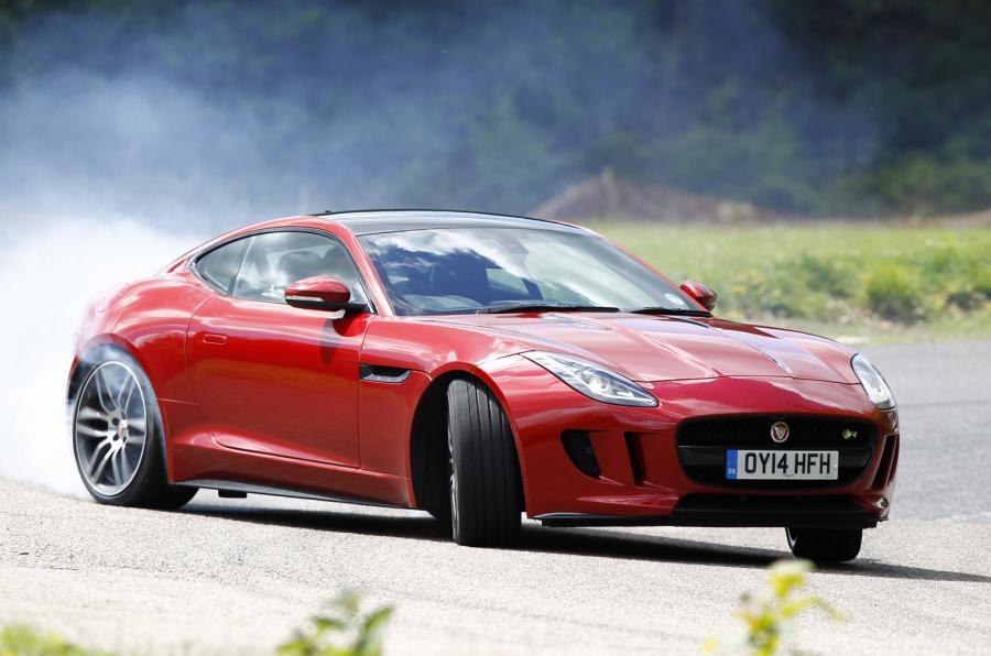 Jaguar f type r coupe 001 0