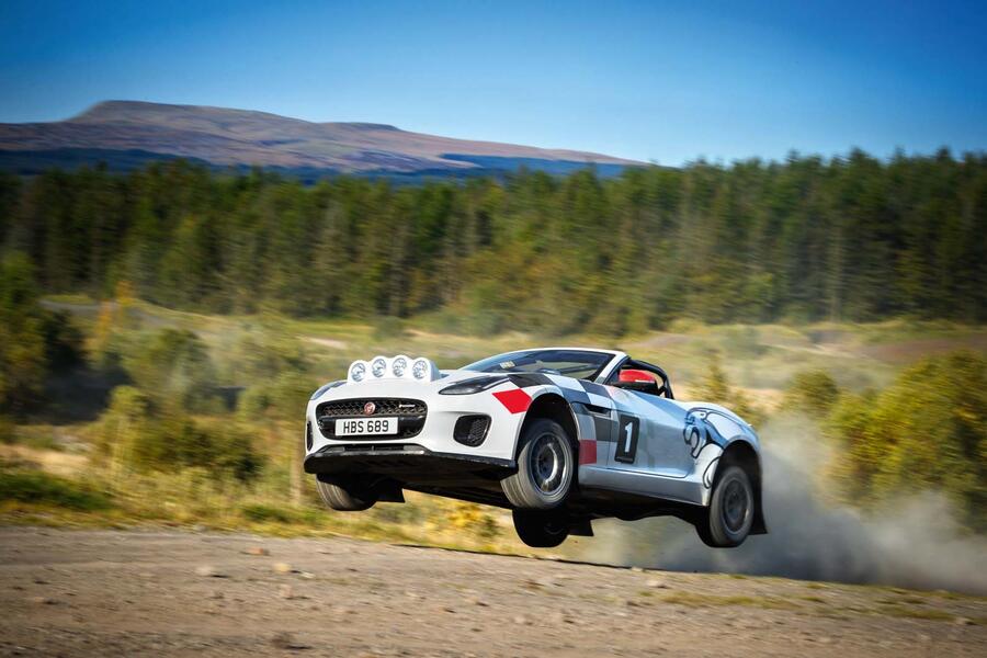 Jaguar f type rally special 07 121118