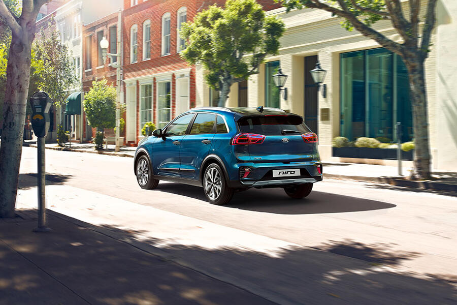 Kia pressrelease 2019 press highres hev rear