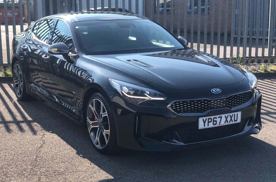 Kia stinger