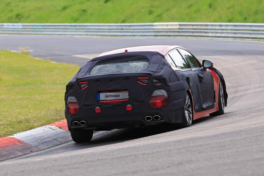 Kia stinger facelift spyshot6