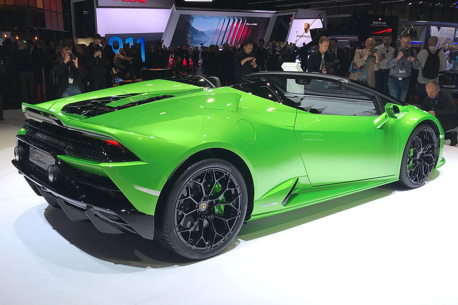 Lamborghini huaracan evo spyder 2