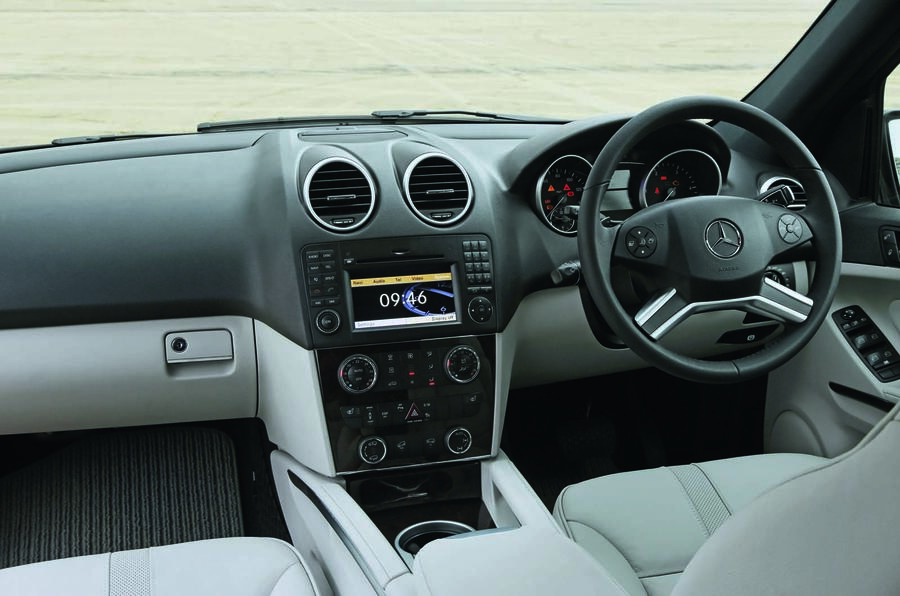 Large 12444 ml320cdi