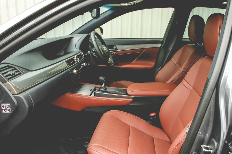 Lexus gs 1928g