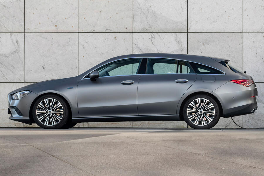 Mercedes eq cla and gla official 4