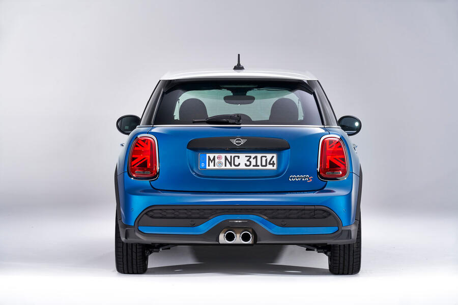 Mini 5 door hatch cooper s island blue 3