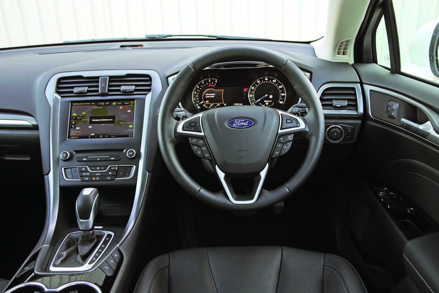 Mondeo 2015 3889d