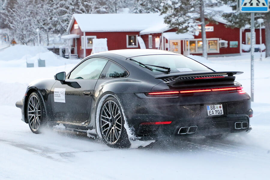 Porsche 992 turbo facelift 13