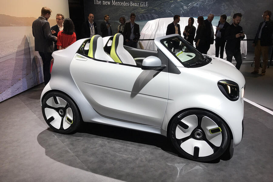 Smart forease concept paris motor show reveal