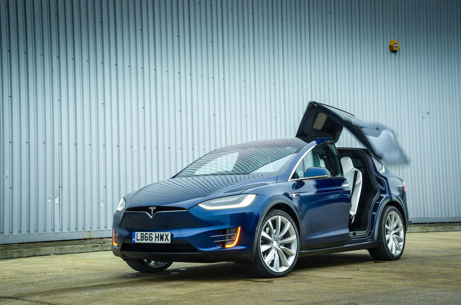 Tesla model x doors opening 0