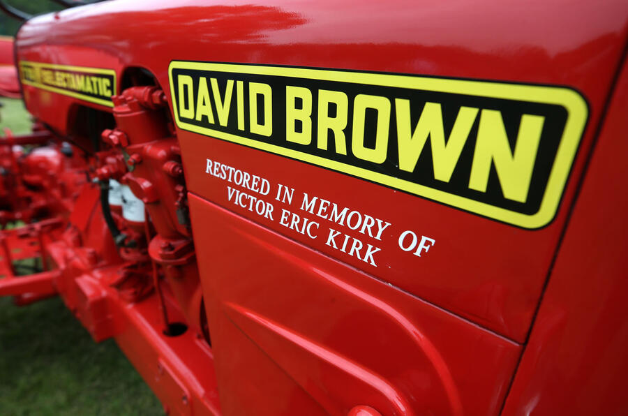 Tractor fest27
