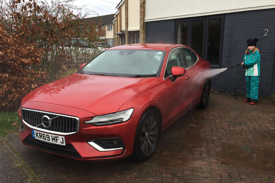 Volvo s60 report 4