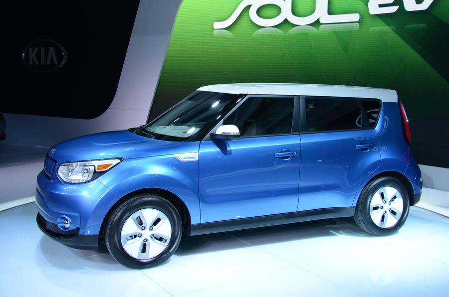 Wraps come off the Kia Soul EV at Chicago motor show