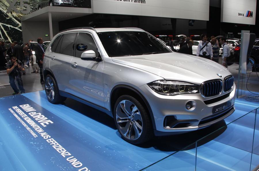 Frankfurt motor show 2013: BMW Concept X5 eDrive