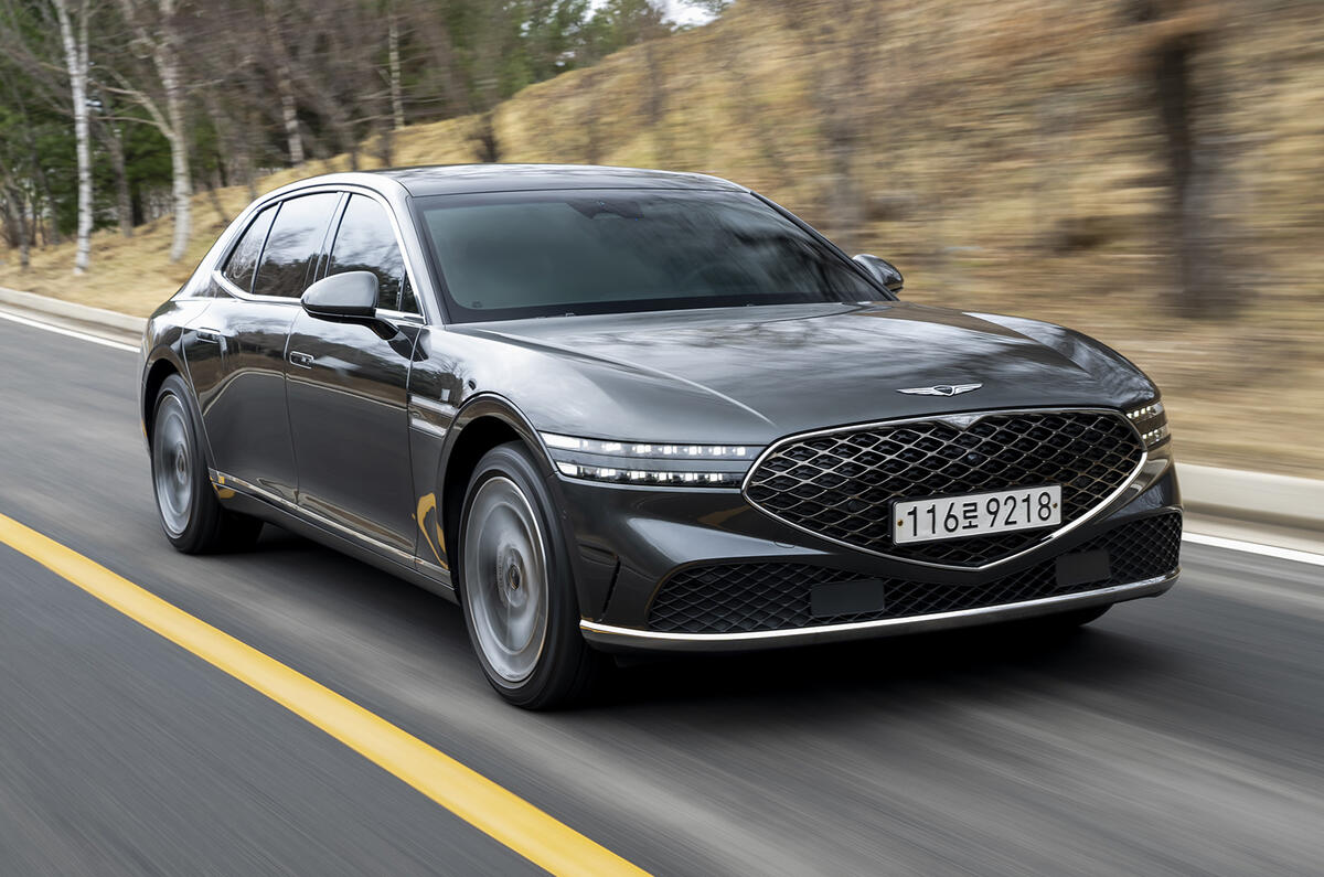 Genesis G90 front lead