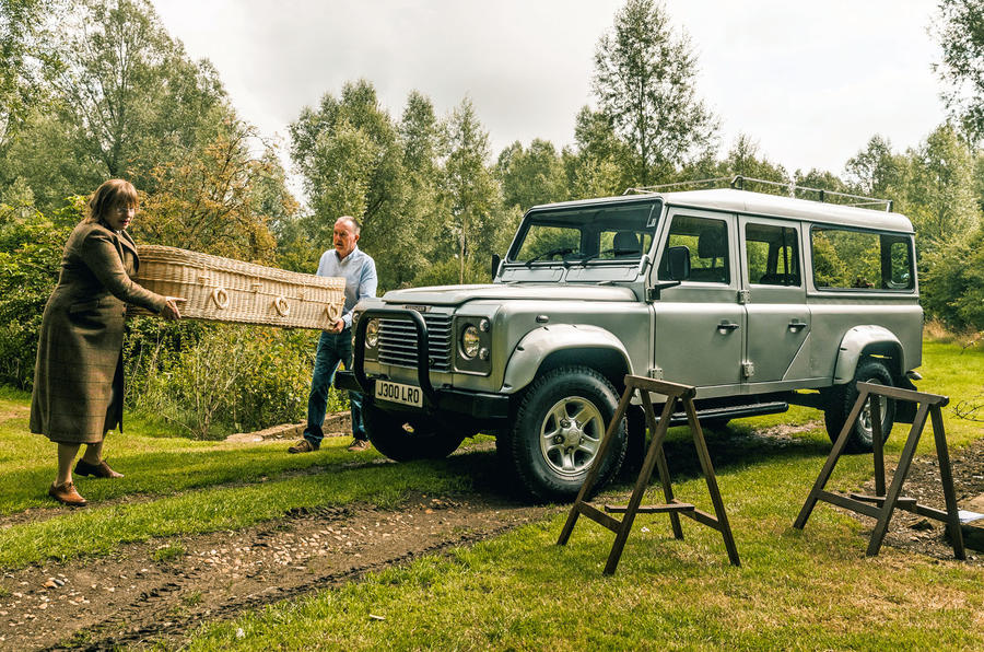 Defender hearse conversion - lead