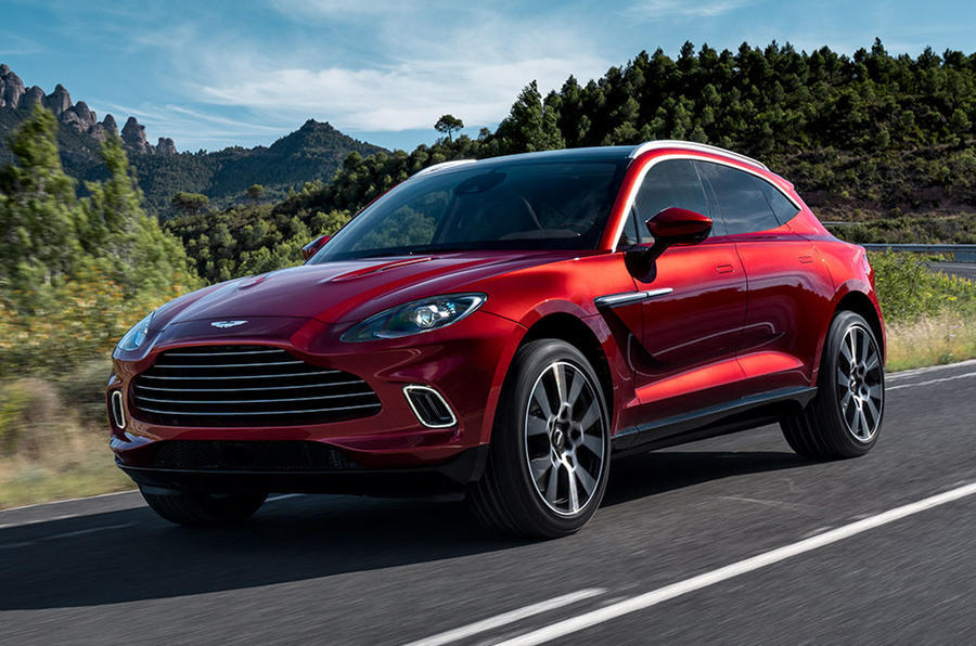 Aston-Martin-DBX