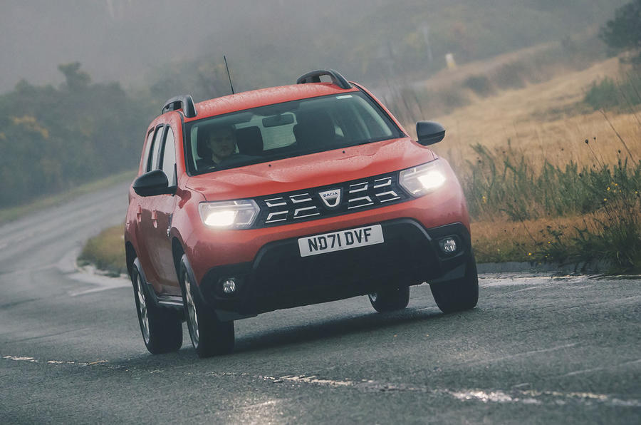 1 Dacia Duster 2x4 2022 UK first drive review lead