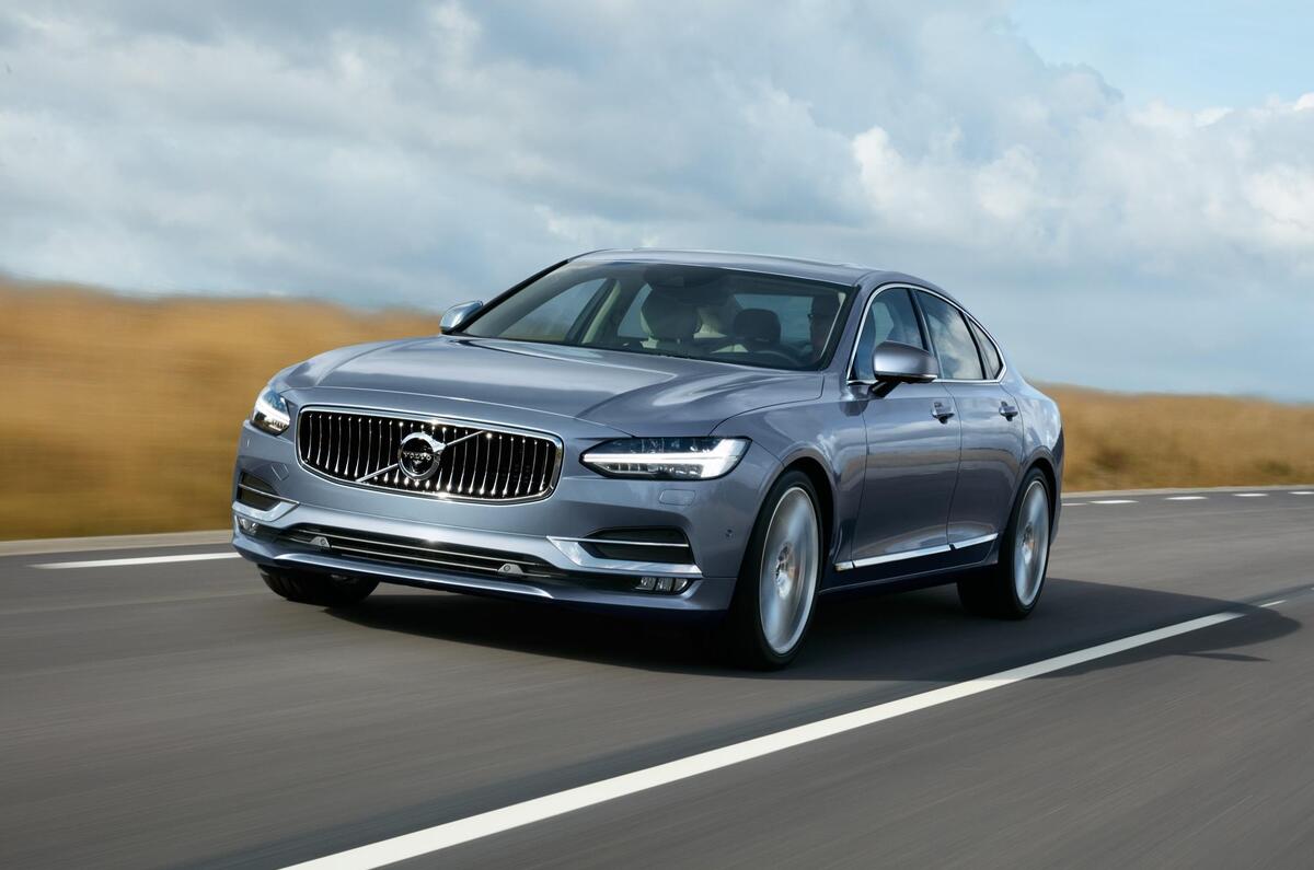 171441 Location front quarter volvo s90 mussel blue