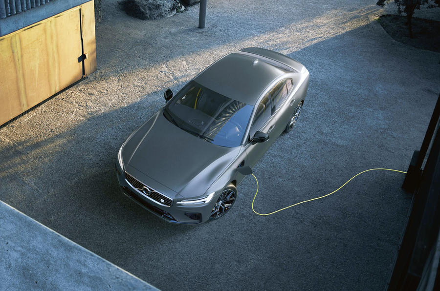 Volvo S60 Polestar Engineered hybrid charging