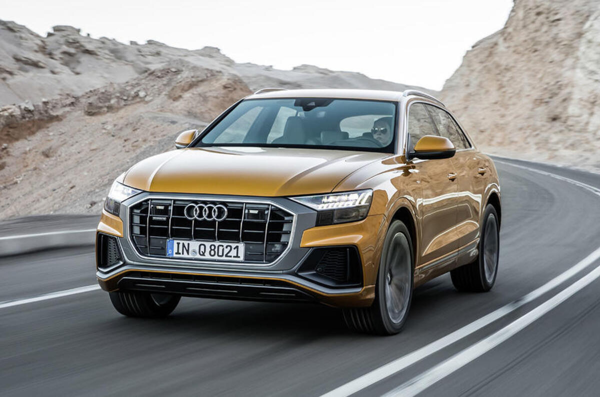 30 audi q8 2018 fd hero front