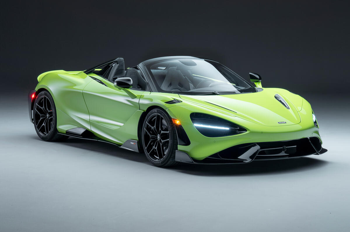 99 McLaren 765LT Spider studio hero front