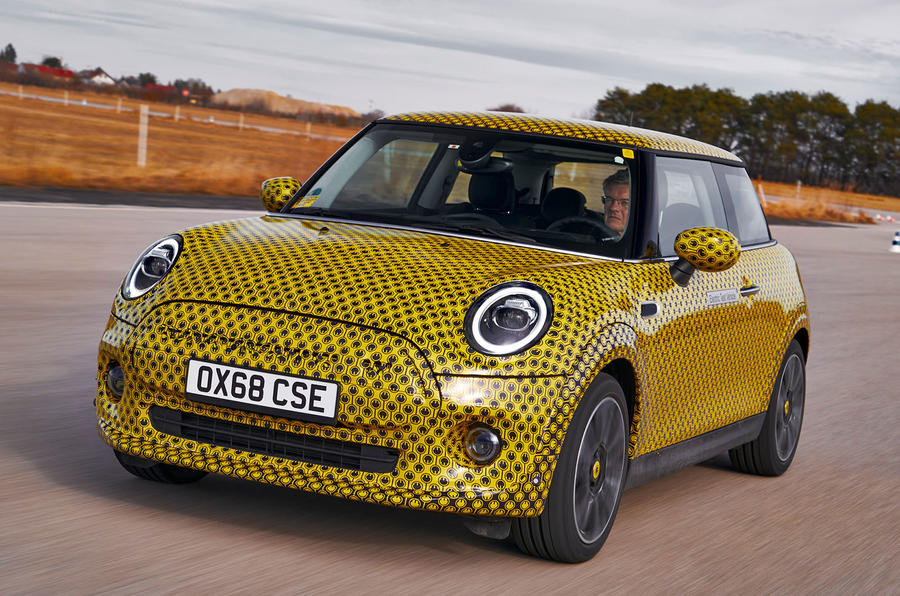 Mini Cooper SE prototype drive 2019 - hero front