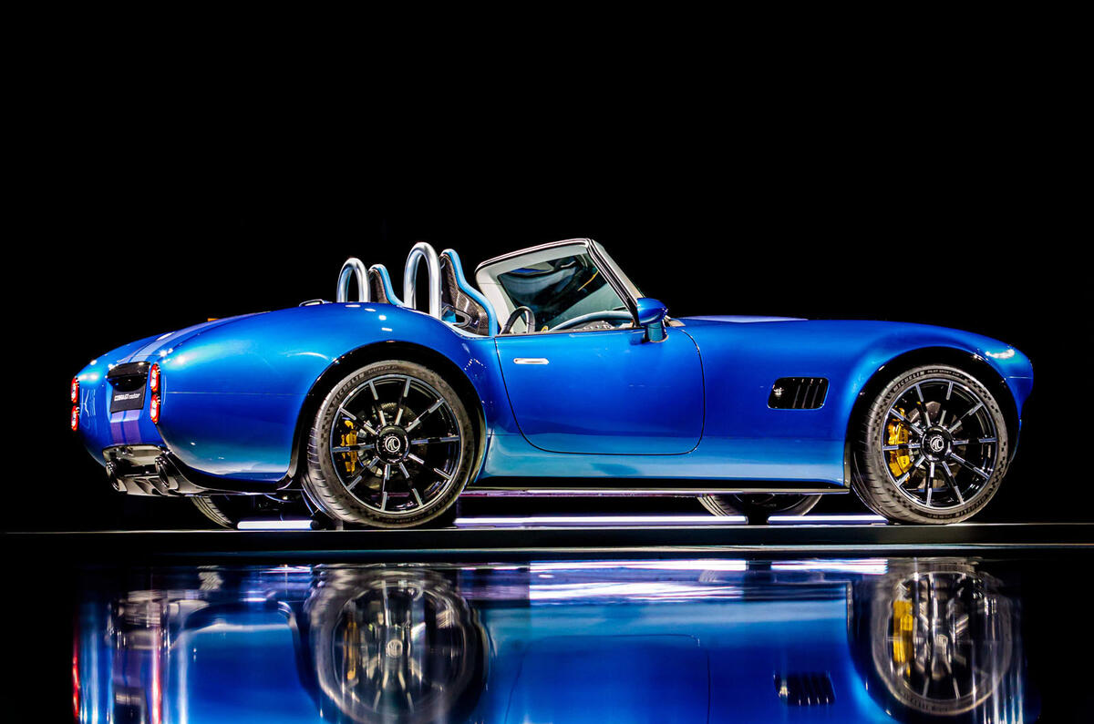 AC Cobra GT 2023 side