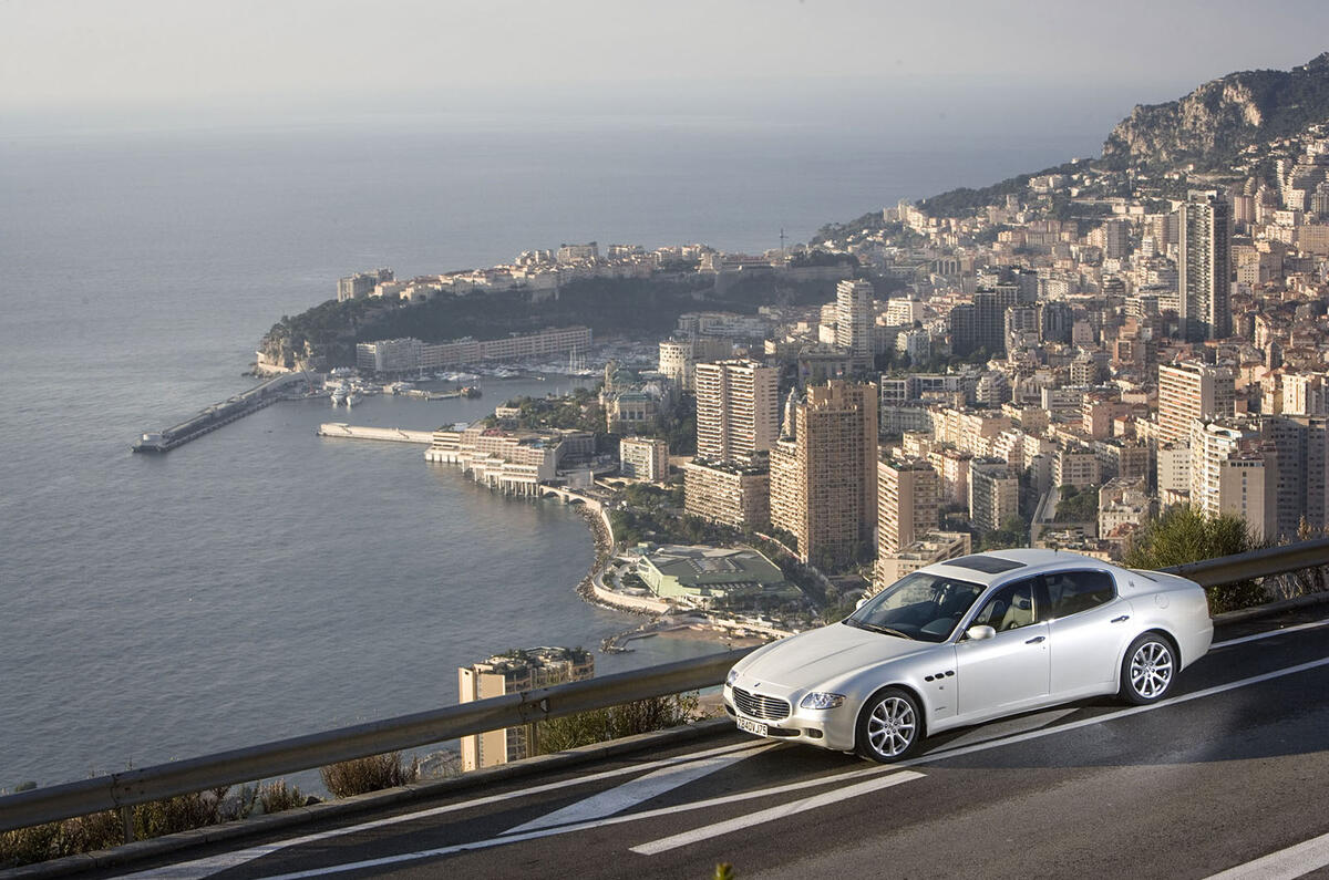 Ages of car luxury009