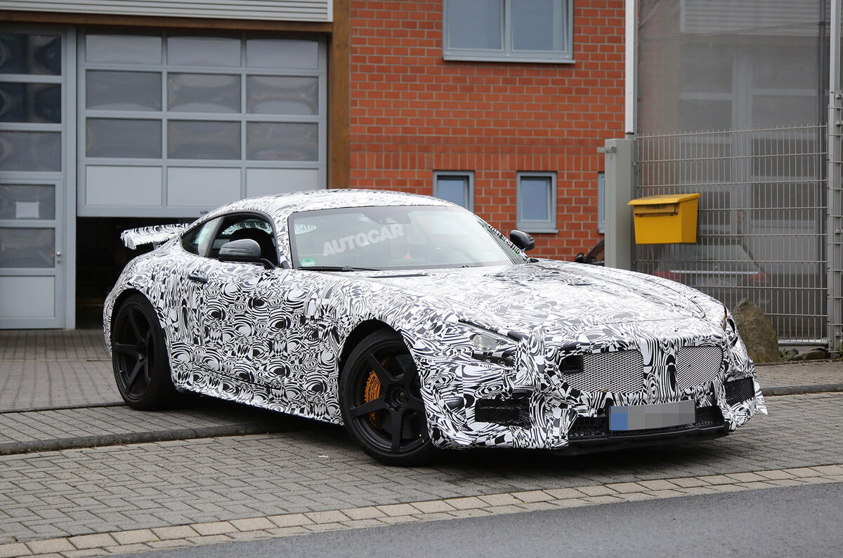 Amg gt3 spy 001