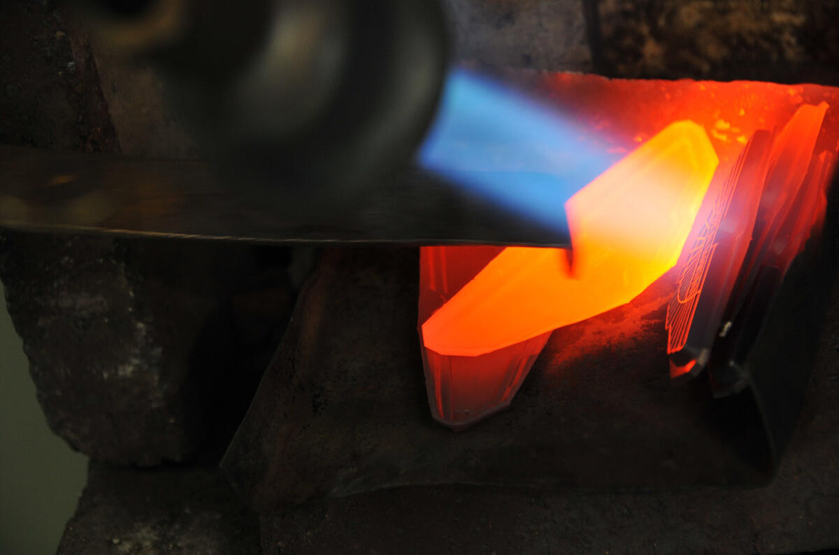 Aston badge 2016 017