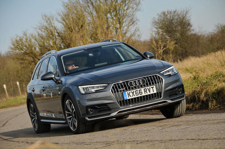 Audi A4 Allroad quattro Sport 3.0 TDI 218 S tronic front view