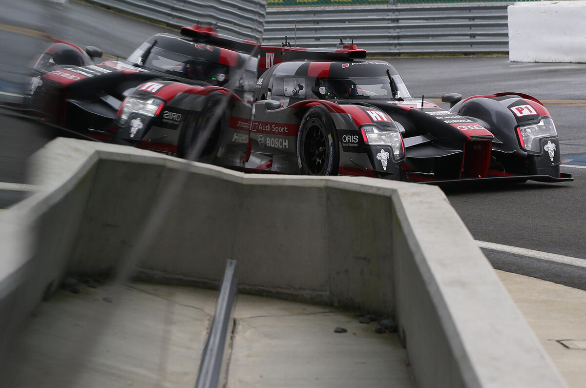 Audi sport r18