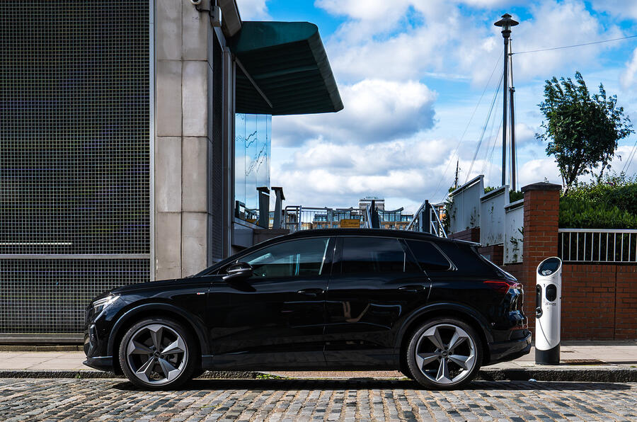 Audi Q4 e tron roadside charging