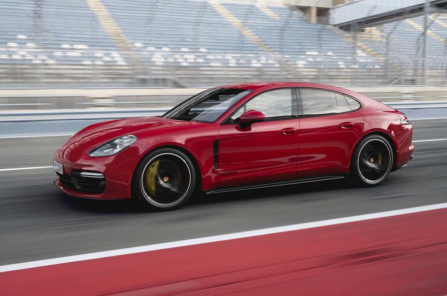 Porsche Panamera GTS 