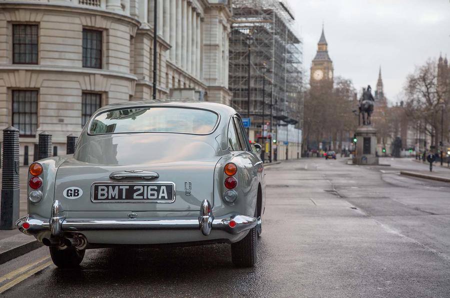 Aston Martin to produce 25 Bond replica Goldfinger DB5s