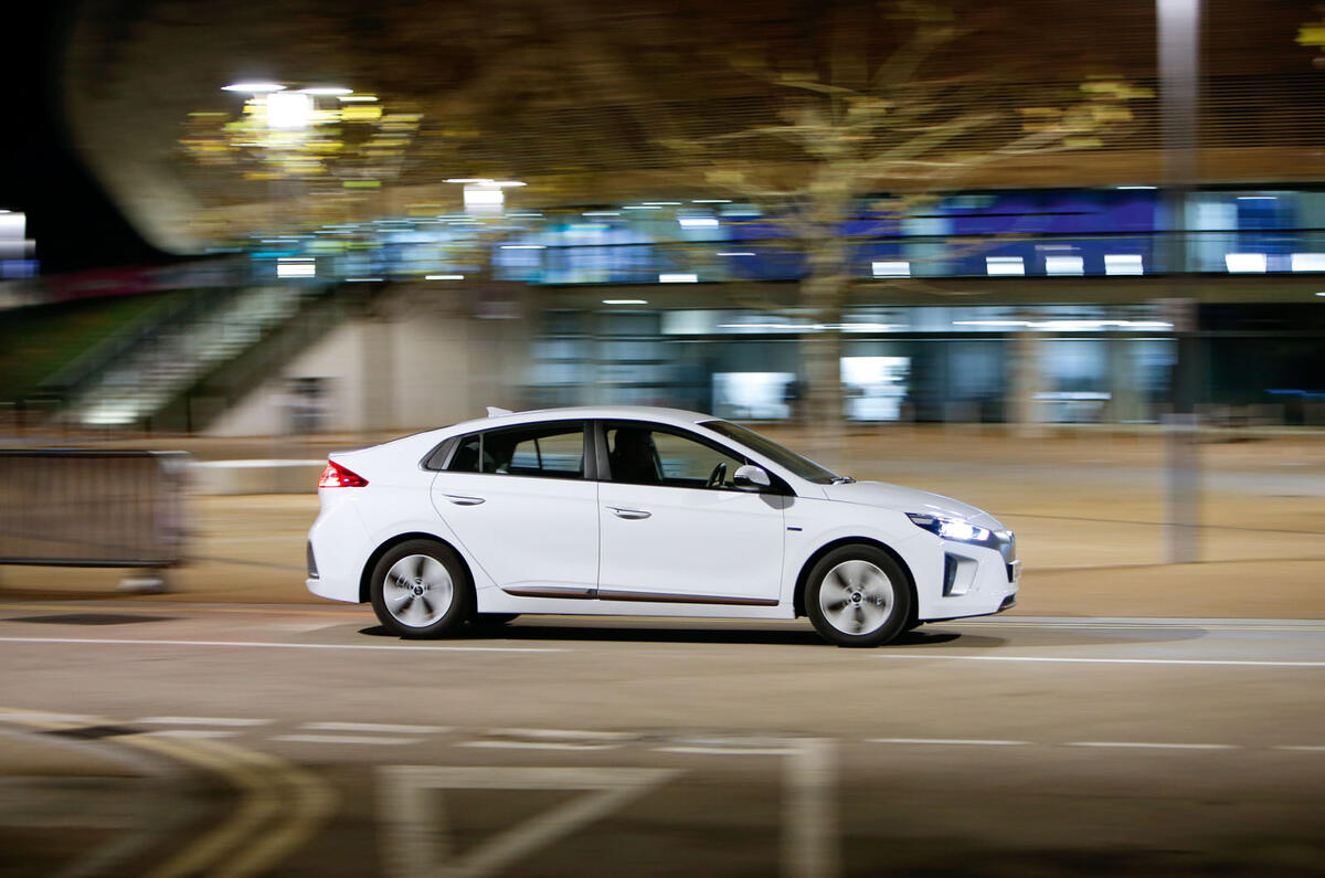 Ioniq group test 0165