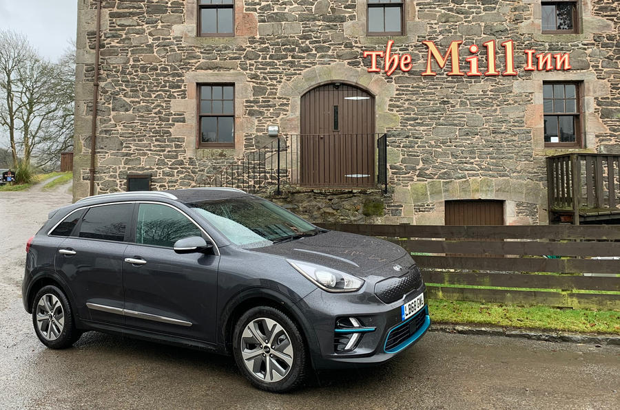 Kia e-Niro to Edinburgh - lead