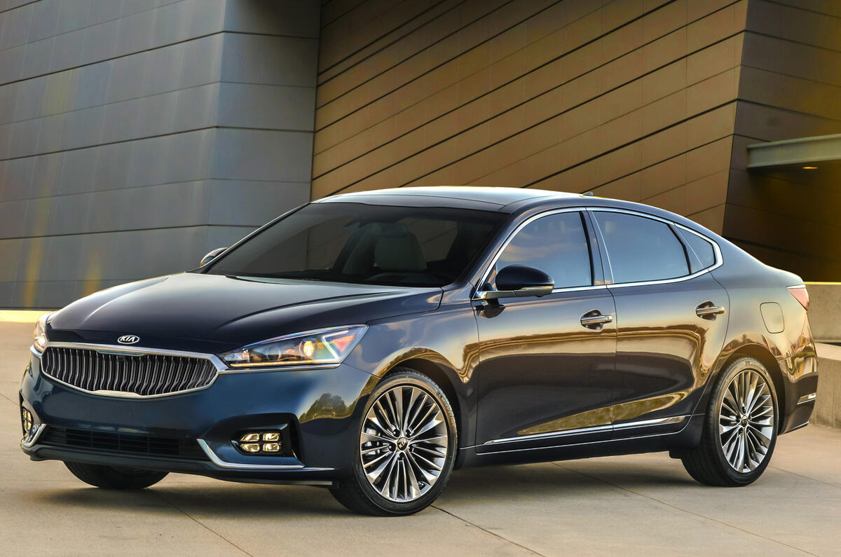 Kia2017cadenza 26