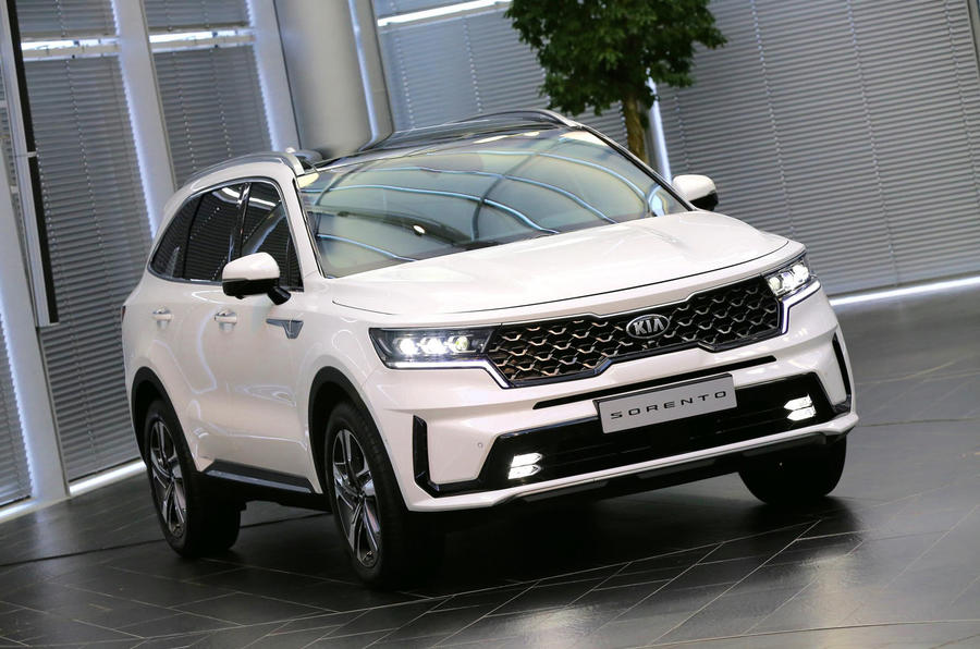 2020 Kia Sorento - static front