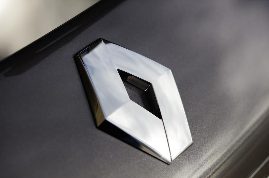 Renault badge