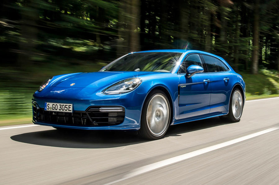 Porsche Panamera Sport Turismo 4 E-Hybrid 