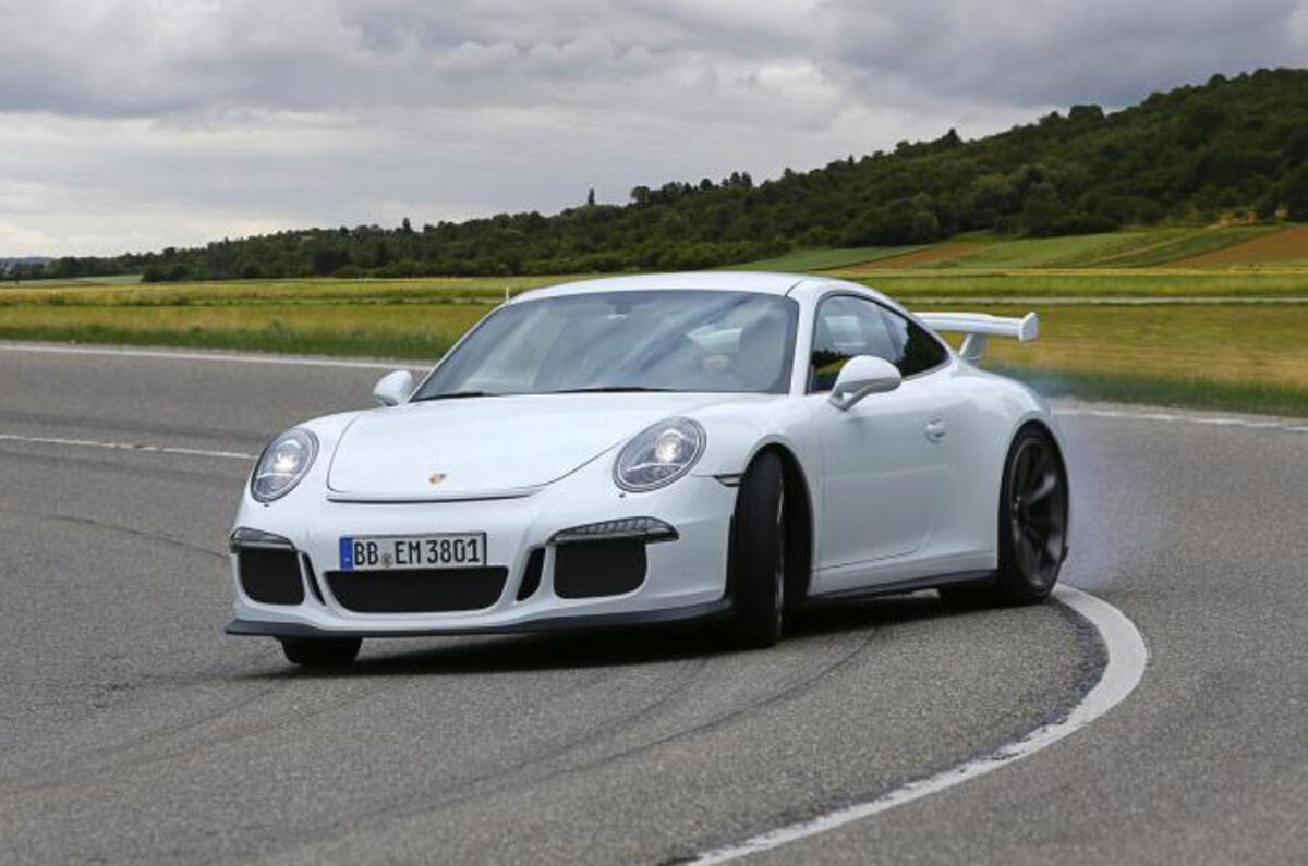 Porsche 911 gt320130624 0009 0
