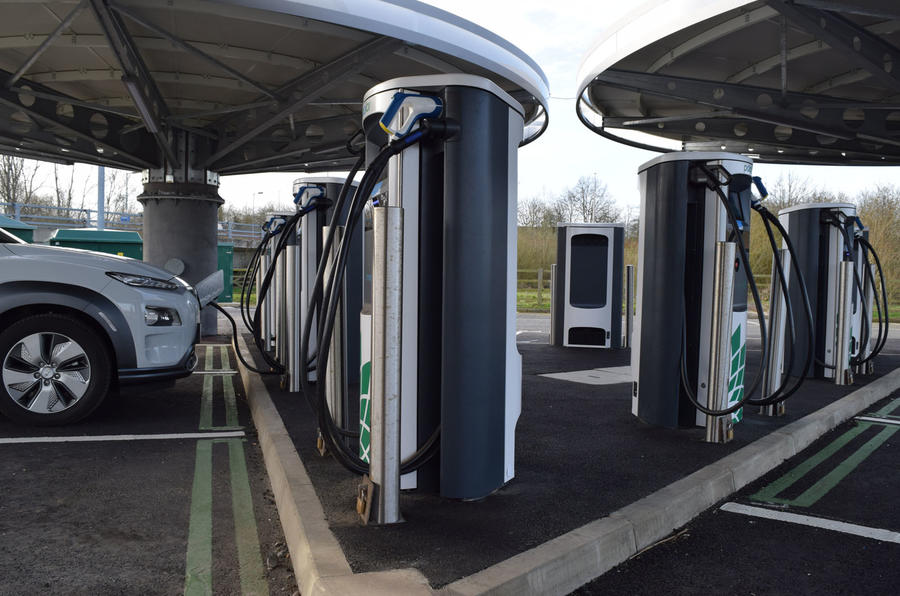 Rapid charging hub