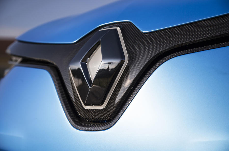 Renault Zoe front badge